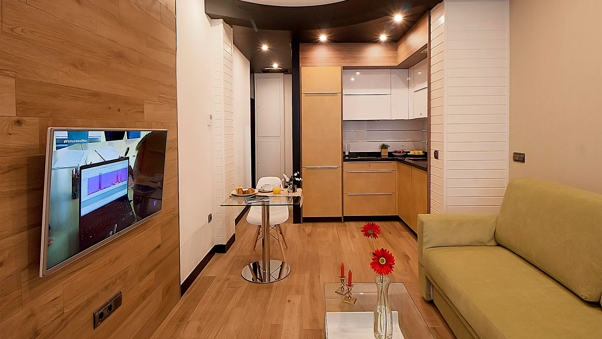Apartamentos Suites Oficentro Deluxe Málaga Daire