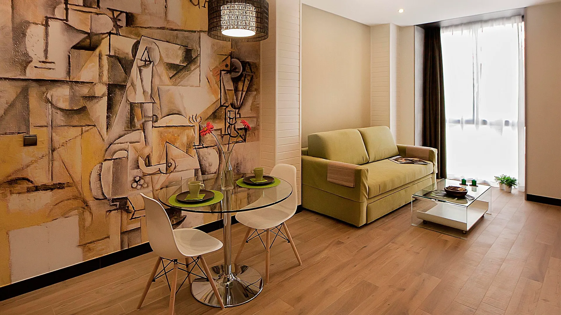 Apartamentos Suites Oficentro Deluxe Málaga