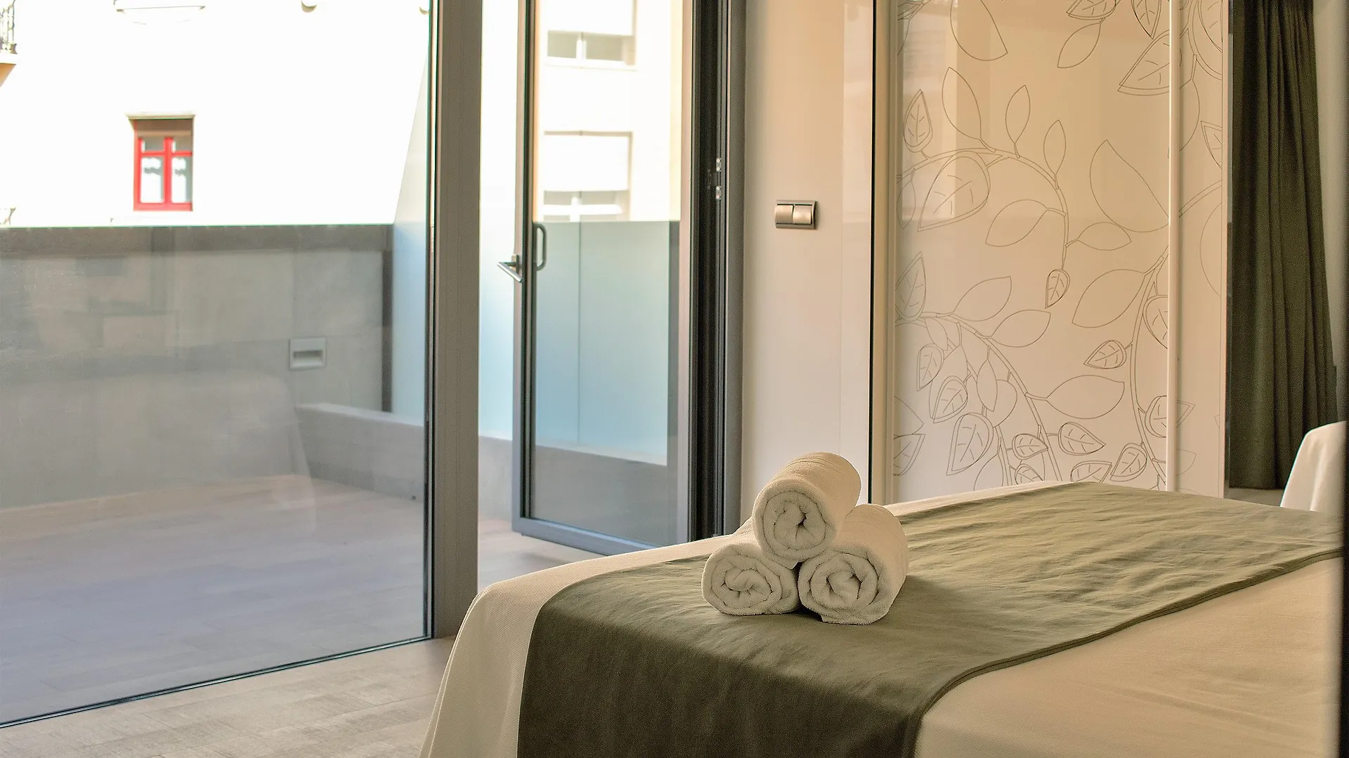 Apartamentos Suites Oficentro Deluxe Málaga